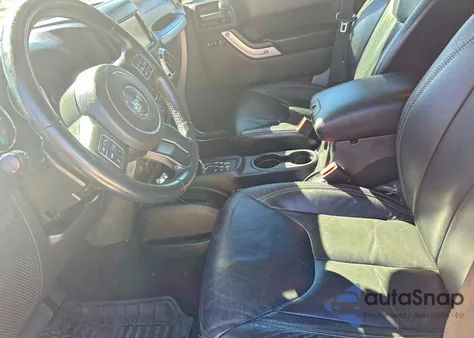 2016 Jeep Wrangler Unlimited Rubicon из США, поврежденный, VIN 1C4BJWFG4GL136640